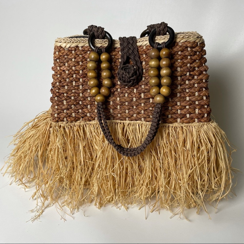 Florabella Straw Shoulder Bag - Picture 3 of 7